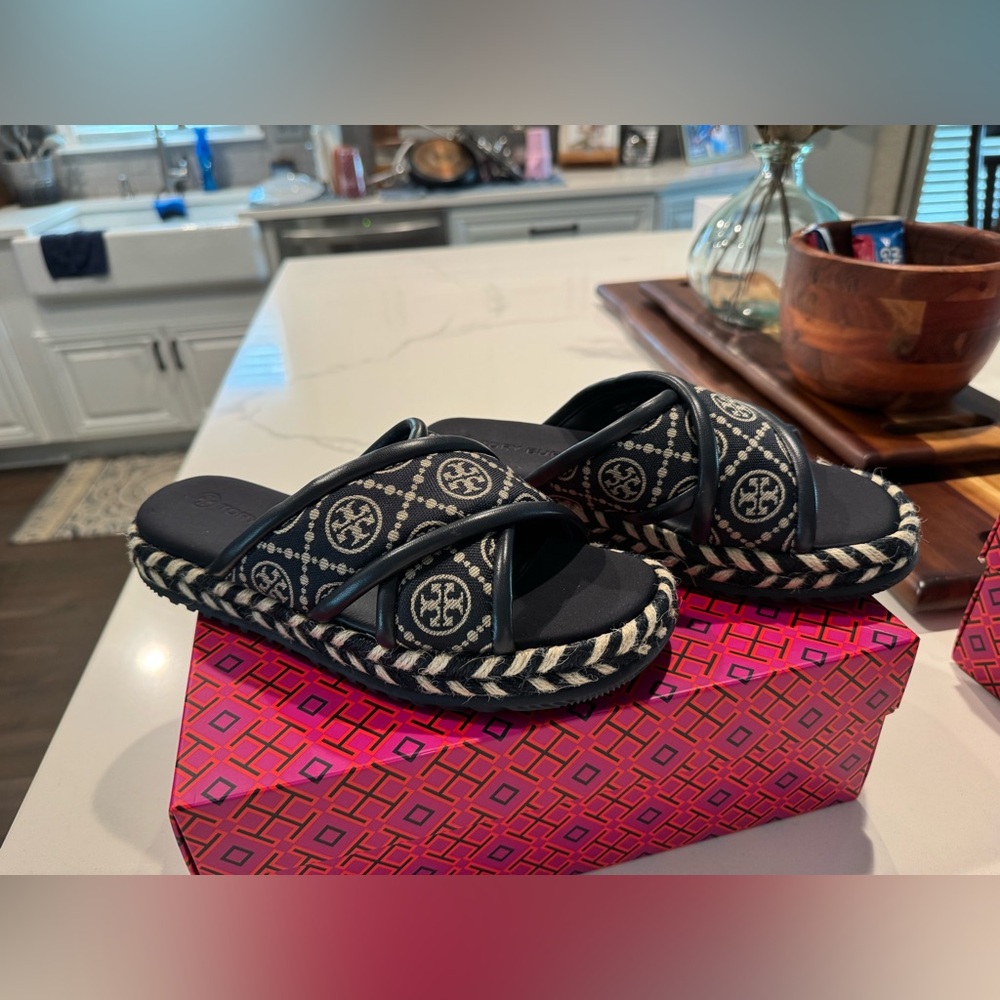 Tory Burch Navy and Cream Espadrille Sandals